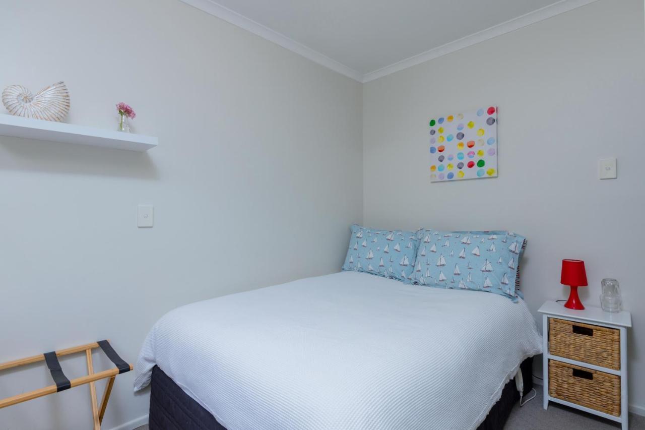 Seaview Apartment Піктон Екстер'єр фото