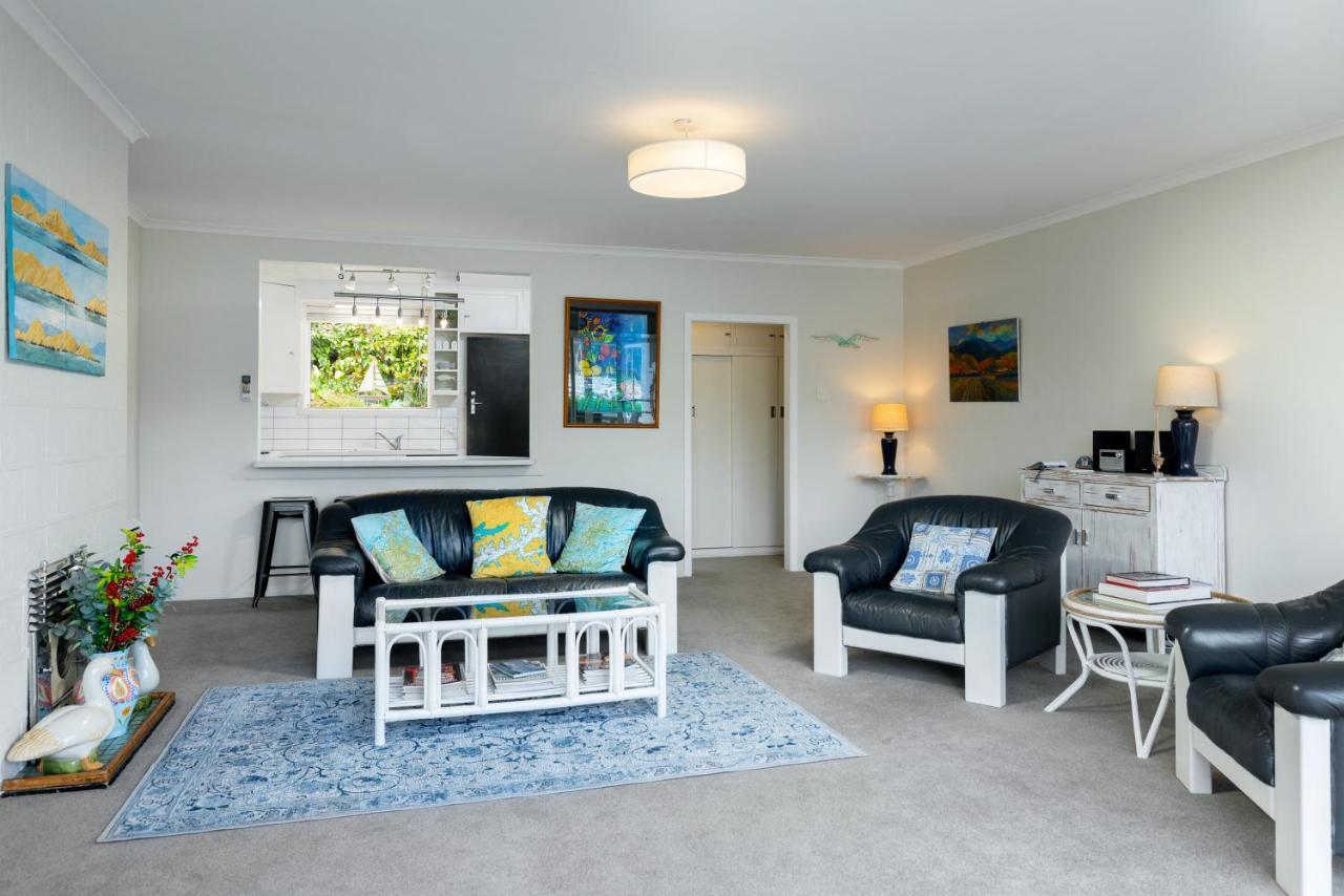 Seaview Apartment Піктон Екстер'єр фото