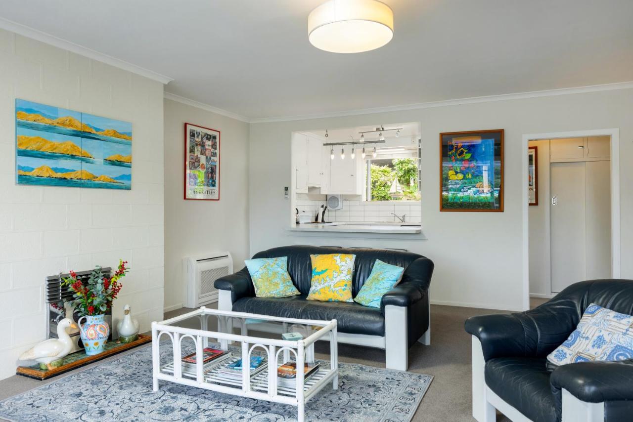 Seaview Apartment Піктон Екстер'єр фото